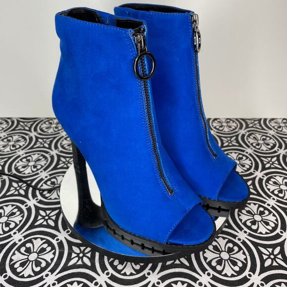 Bar III Dillian Front Zip Shooties, Cobalt Micro, 7M - Picture 1 of 10